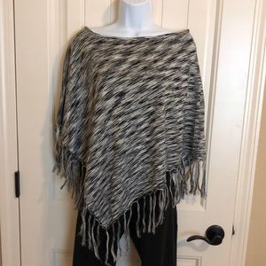 Black and white fringed shawl
